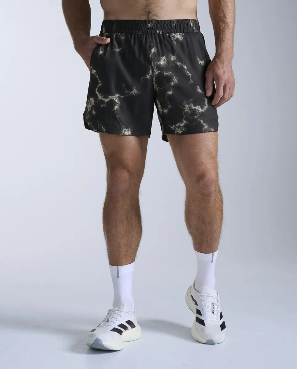 2xu-aero-5-inch-shorts-herren-flint-laufshorts image 1