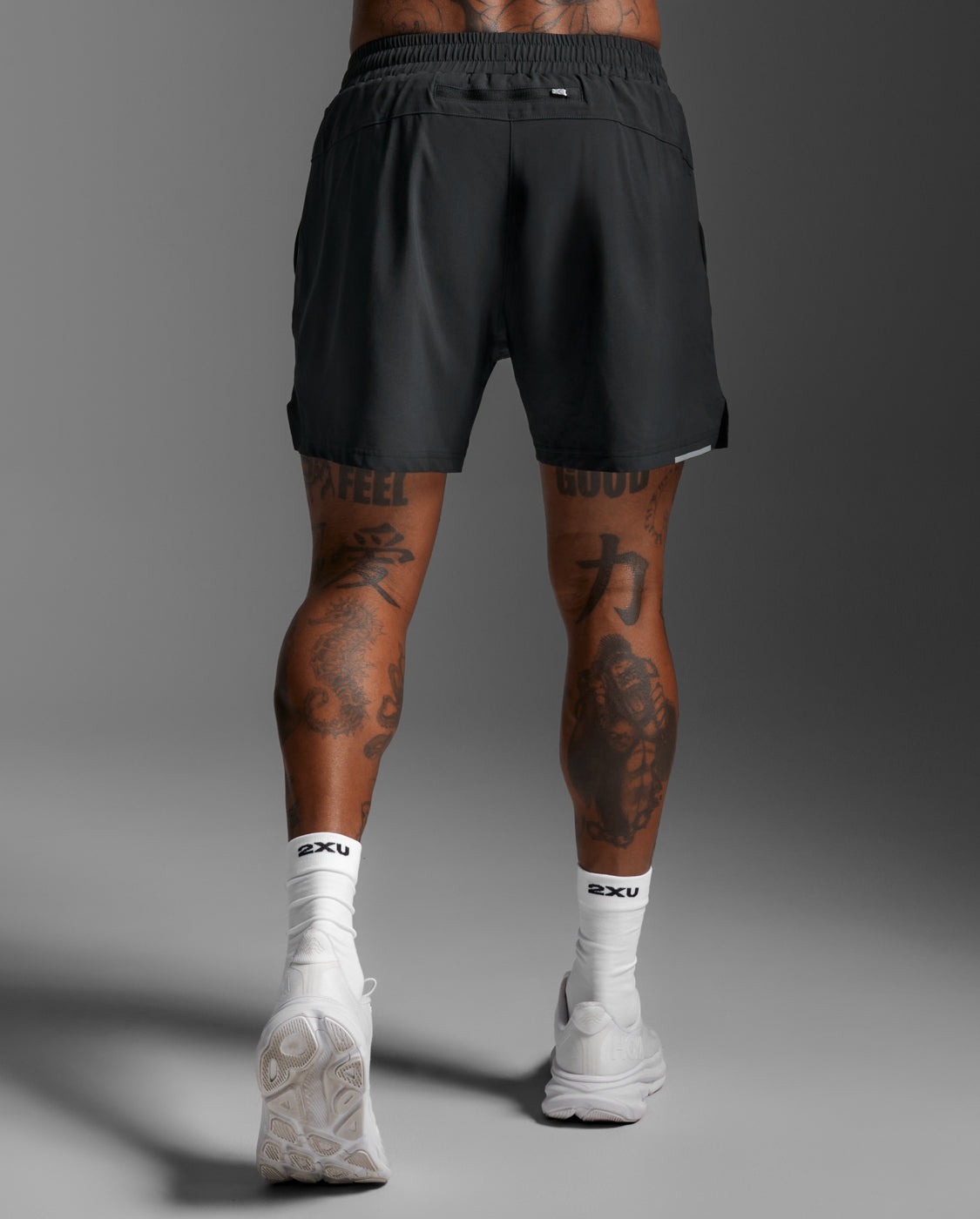 2xu-aero-5-inch-shorts-laufshorts-schwarz-herren-leicht image 3