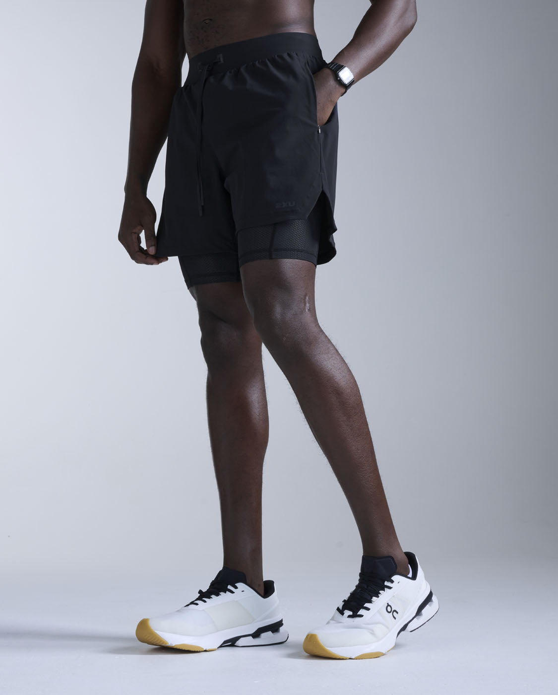 2xu-flex-2-in-1-5-inch-shorts-herren-schwarz-kompression image 1
