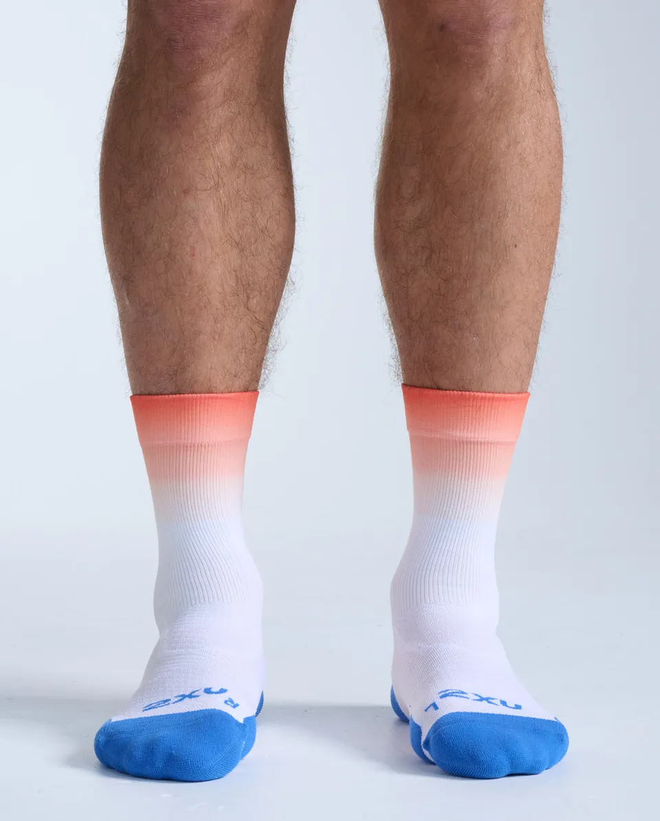 2xu-vectr-light-cushion-crew-socken-nebula-blaze-nectarine image 1