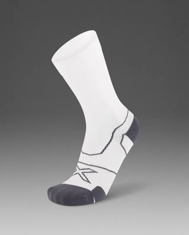2xu-vectr-cushion-crew-socken-wei-grau-polsterung image 1