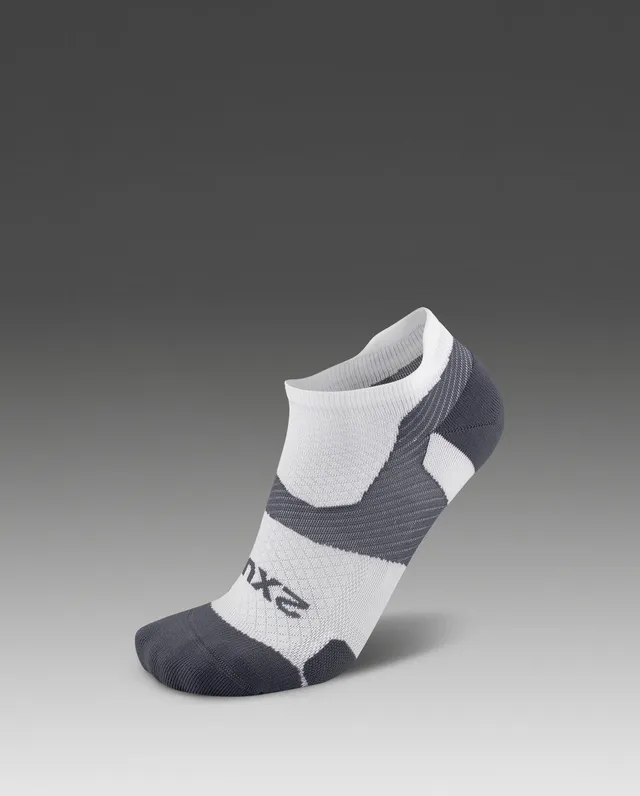 2xu-vectr-light-cushion-no-show-socks-white-grey-unisex image 1