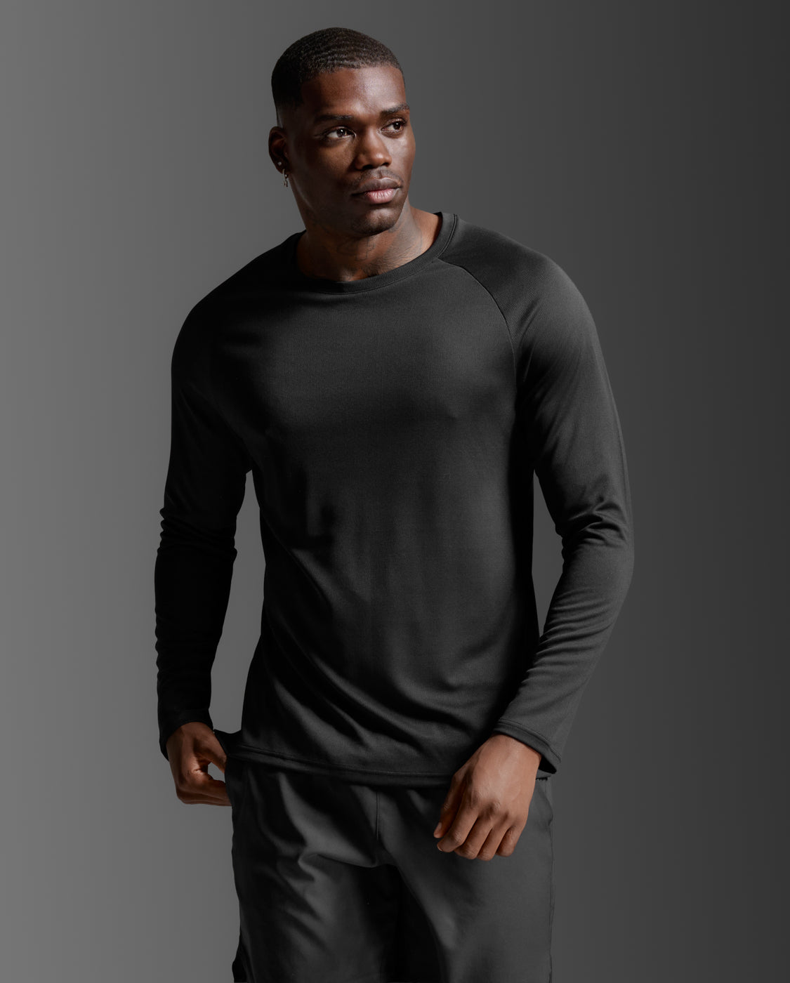 2xu-aero-long-sleeve-laufshirt-schwarz-silver-reflective image 4