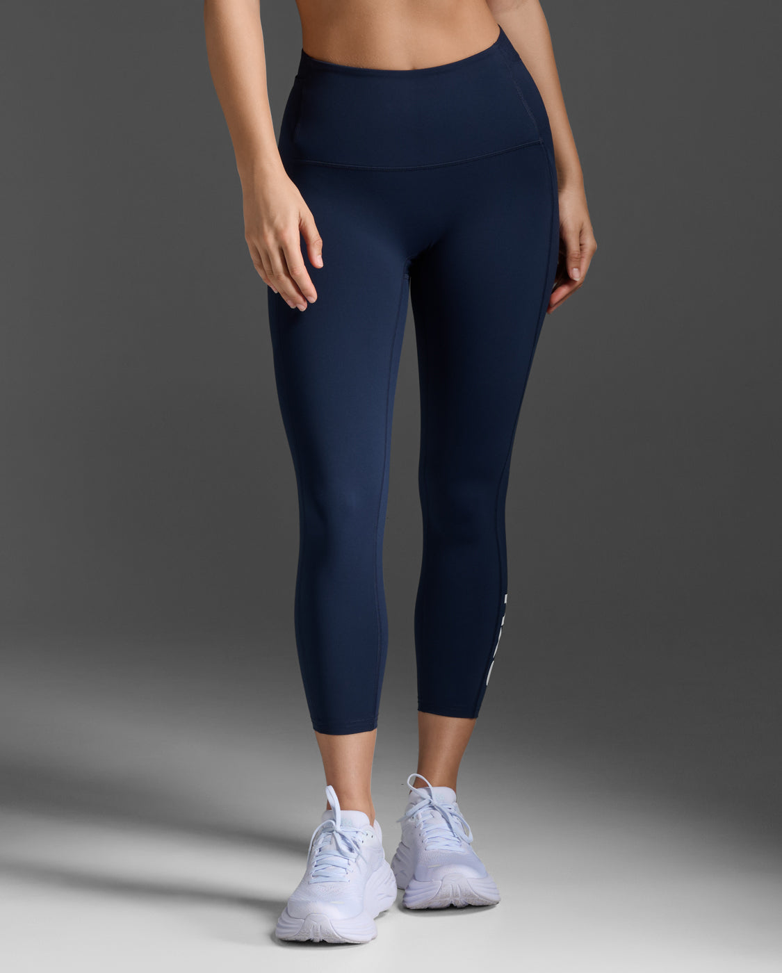 2xu-form-stash-7-8-leggings-midnight-damen-mit-taschen image 1