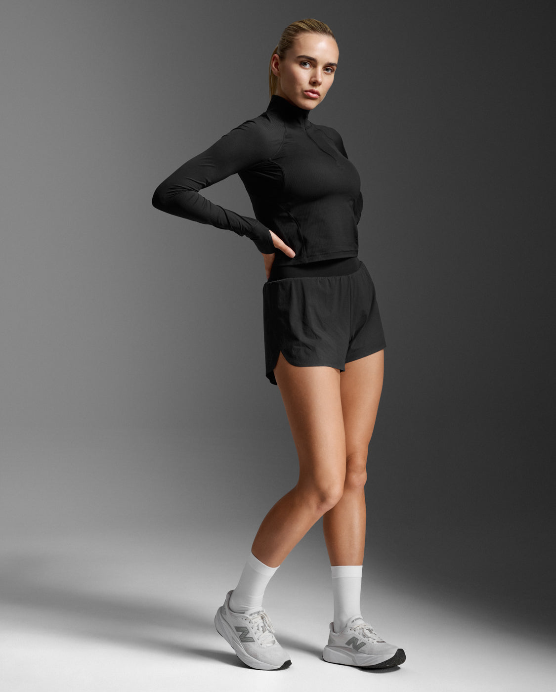 2xu-aero-waffle-1-2-zip-langarmtop-black-silver image 6