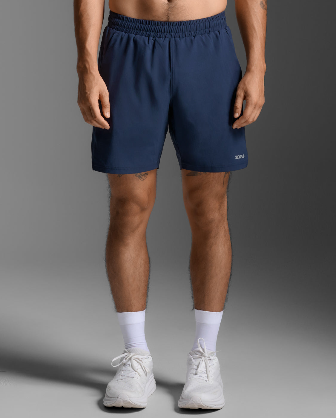 2xu-aero-7-inch-laufshorts-midnight-herren-lined image 2