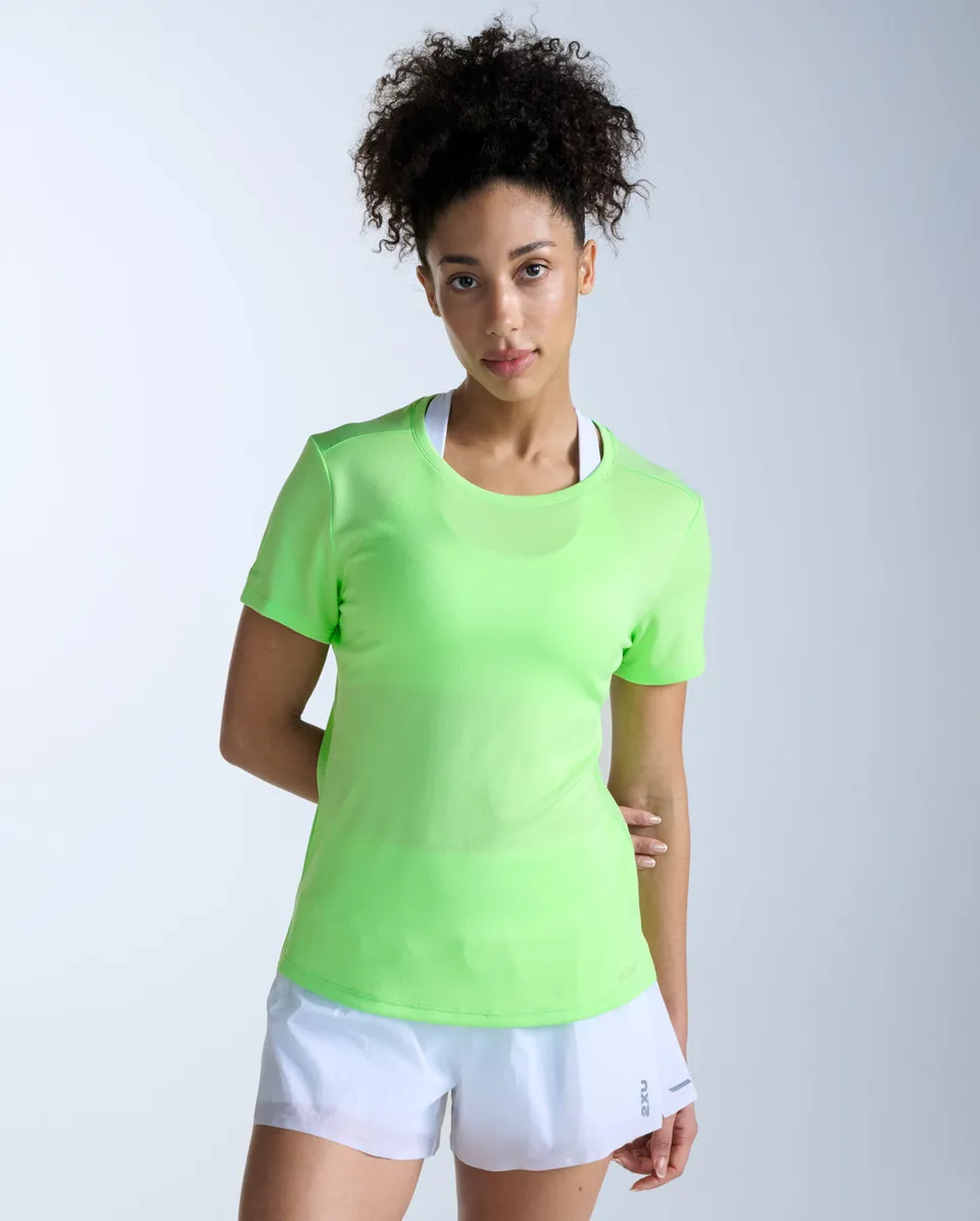 2xu-aero-tee-laufshirt-damen-lime-zest-kurzarm image 1