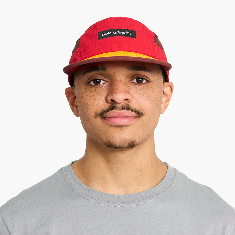 ciele-gocap-field-laufcap-red-iconic-bar image 2