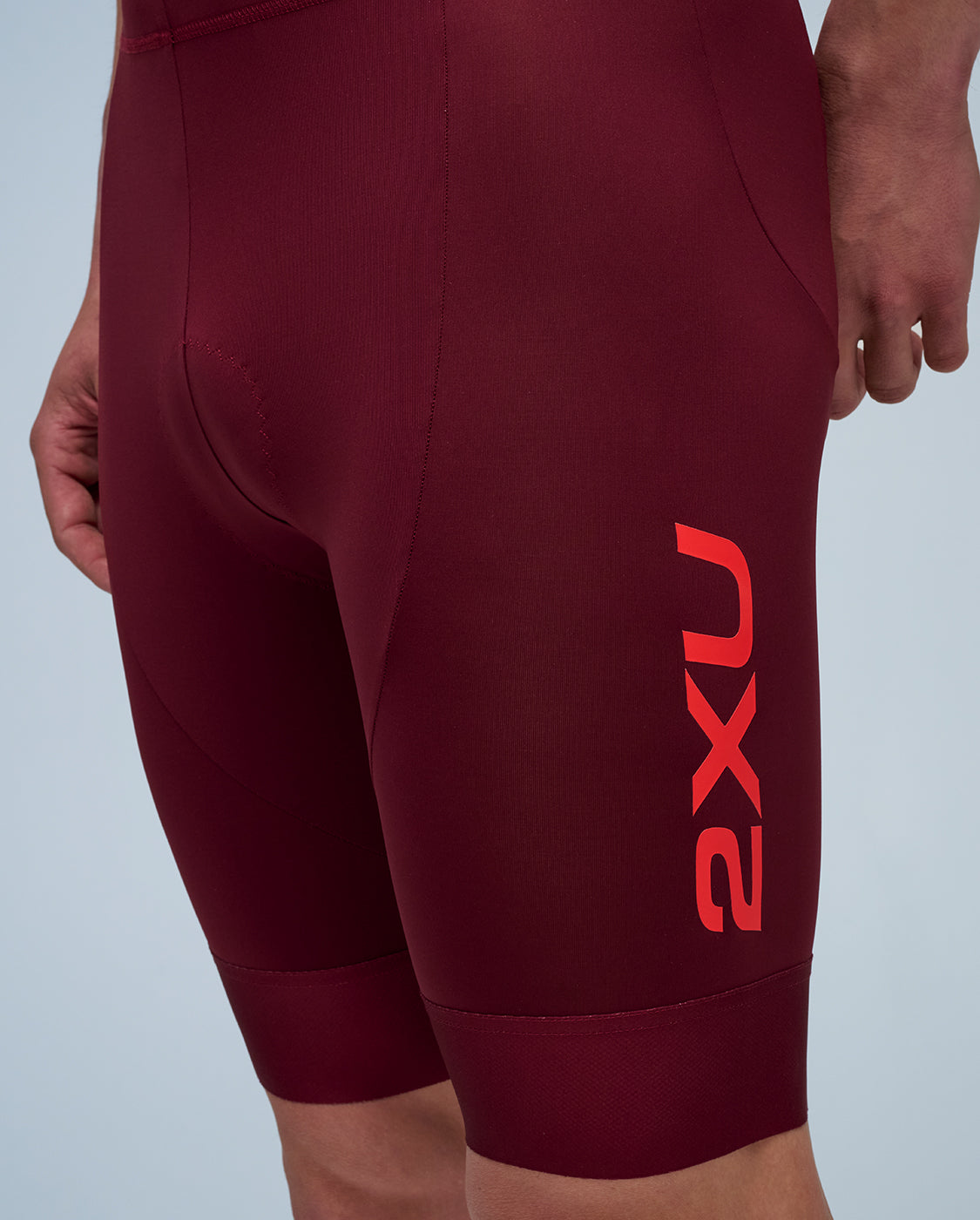 2xu-aero-tri-9-inch-short-shiraz-triathlon-kompression image 2