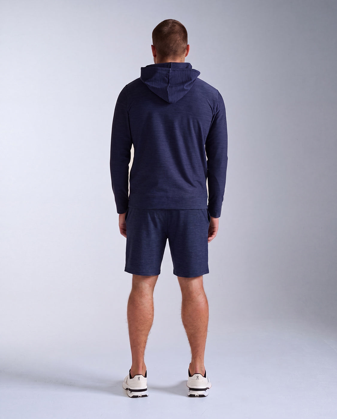 2xu-signature-shorts-herren-midnight-stretch-7-zoll image 5