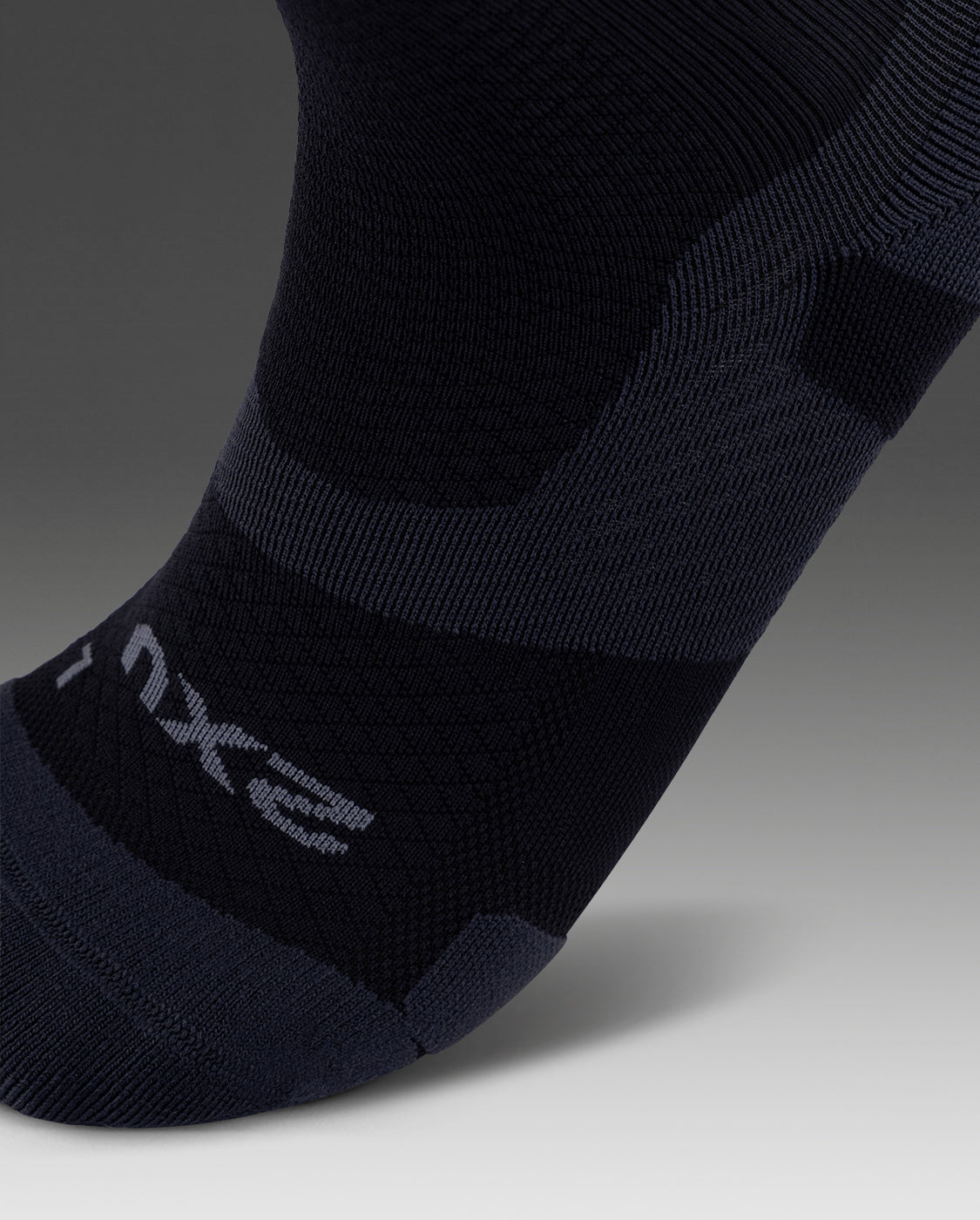 2xu-vectr-light-cushion-compression-socks-schwarz-titan image 3