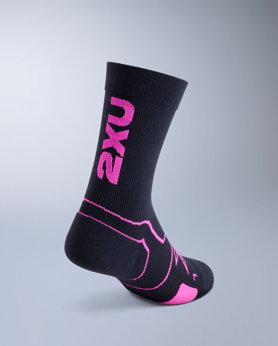 2xu-vectr-cushion-crew-socken-laufsocken-schwarz-pink image 2
