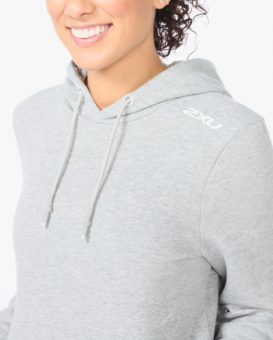2xu-motion-aspire-pullover-hoodie-damen-grey-marle-fleece image 5