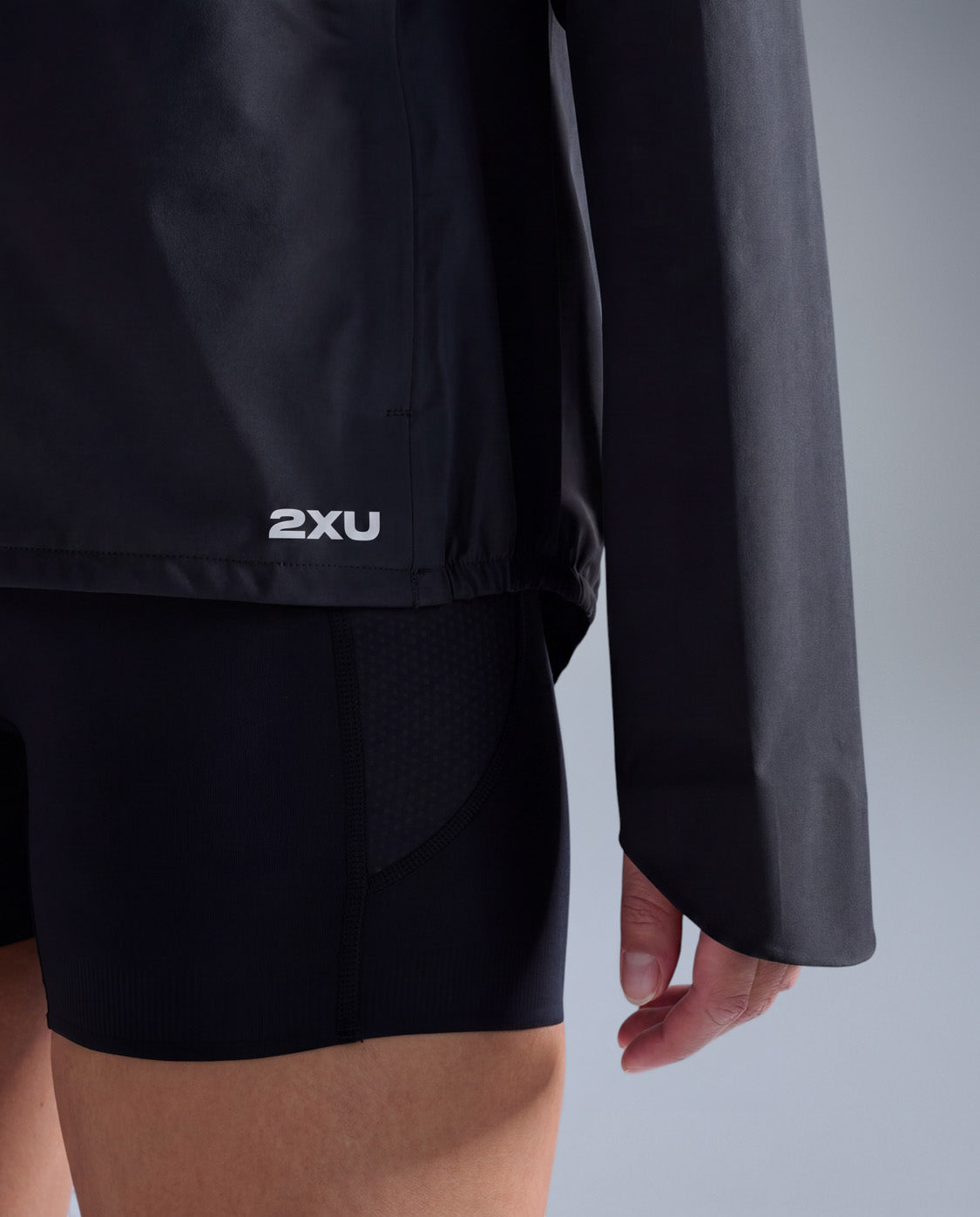 2xu-ignition-shield-waterproof-jacket-laufjacke-schwarz image 6