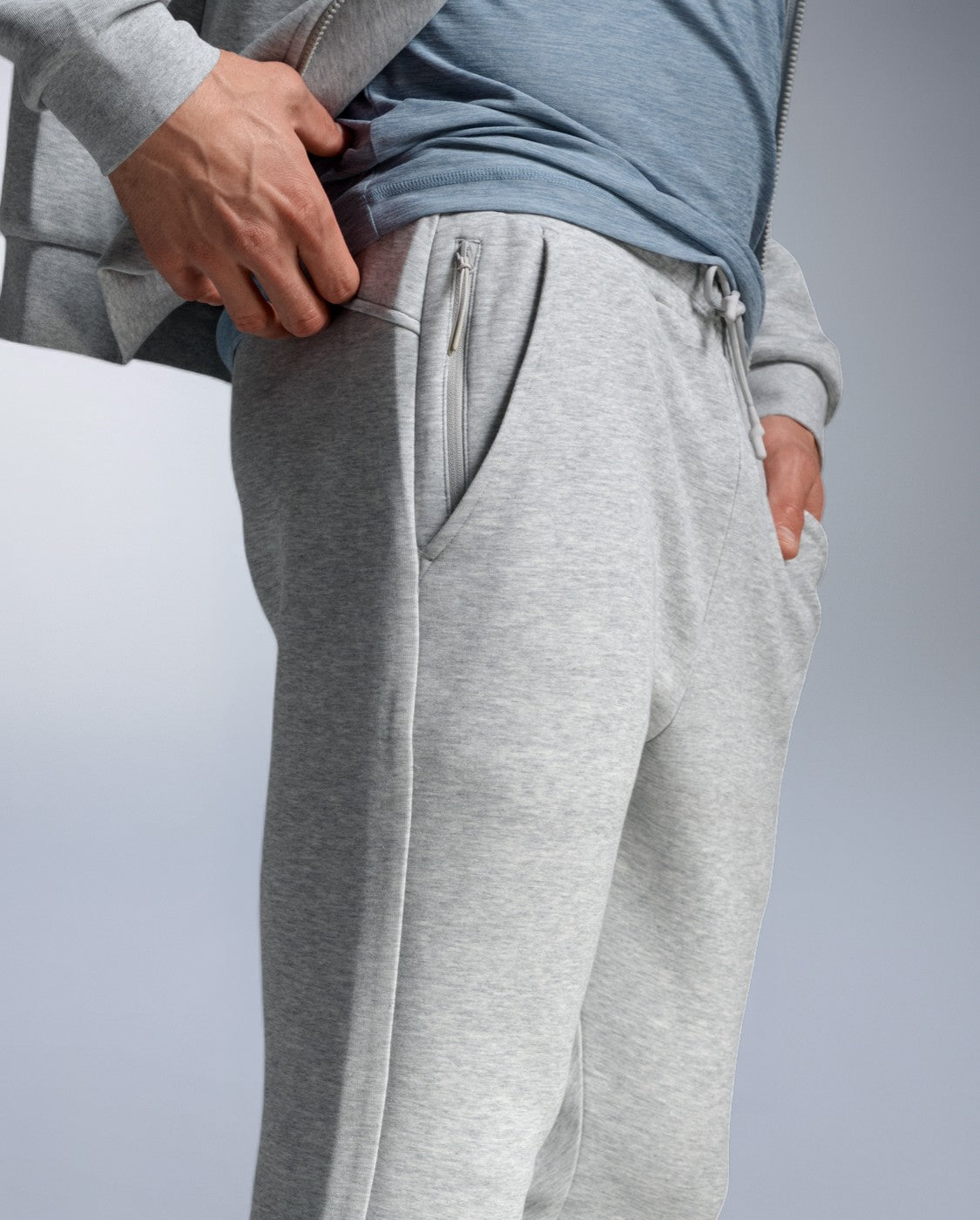 2xu-24-7-commute-spacer-trainingshose-grau-fleece image 4