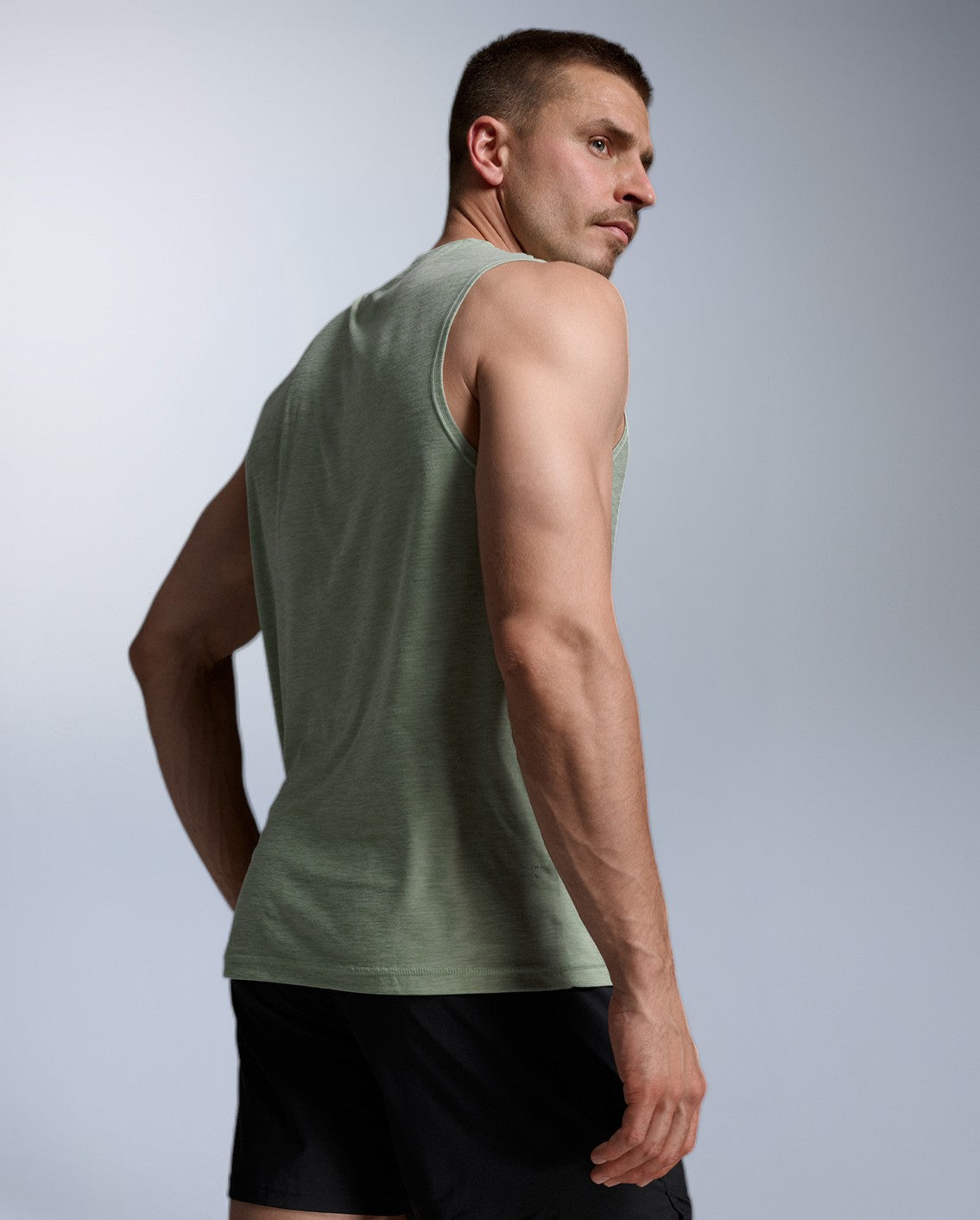 2xu-signature-tank-tanktop-eucalyptus image 3
