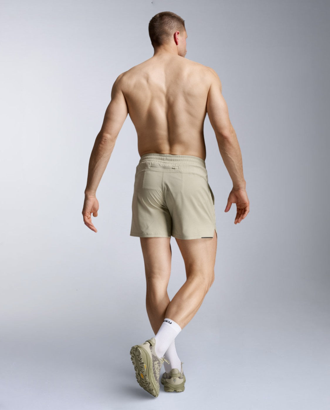 2xu-aero-5-inch-shorts-laufshorts-herren-pebble image 8