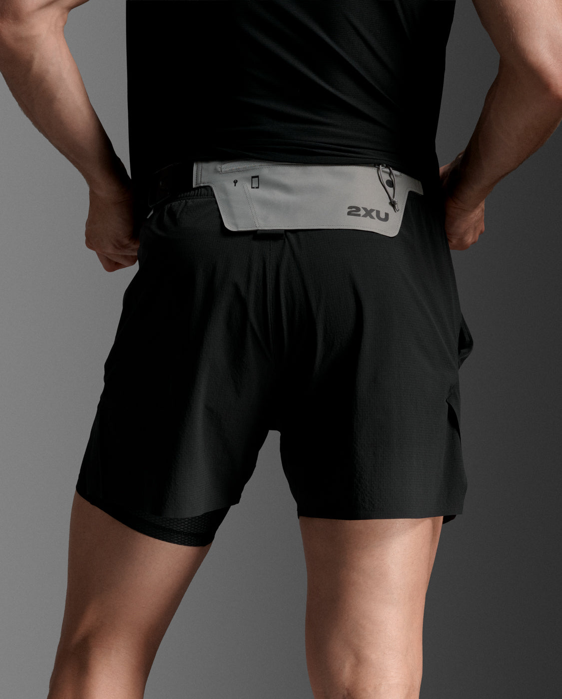 2xu-swim-race-slim-run-belt-laufg-rtel-grau-refl image 4