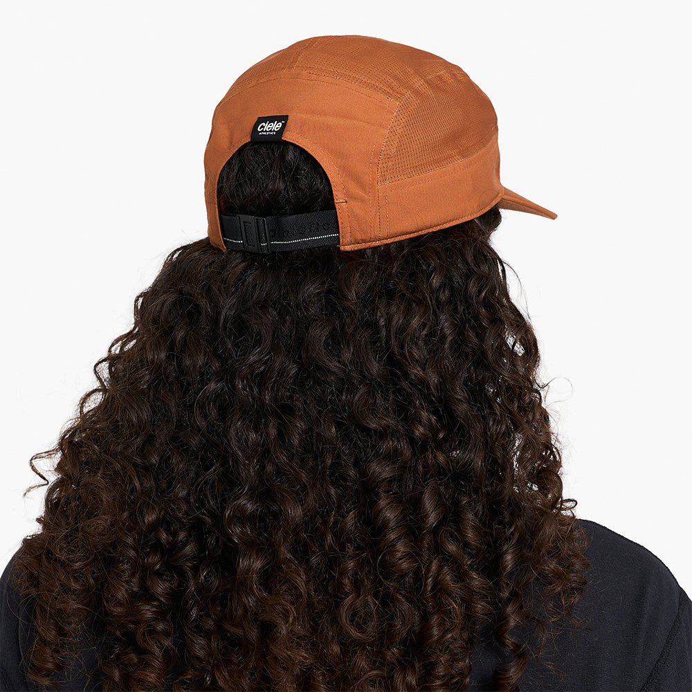 ciele-gocap-comp-ninety-laufcap-ginger-bread-reflektierend image 4