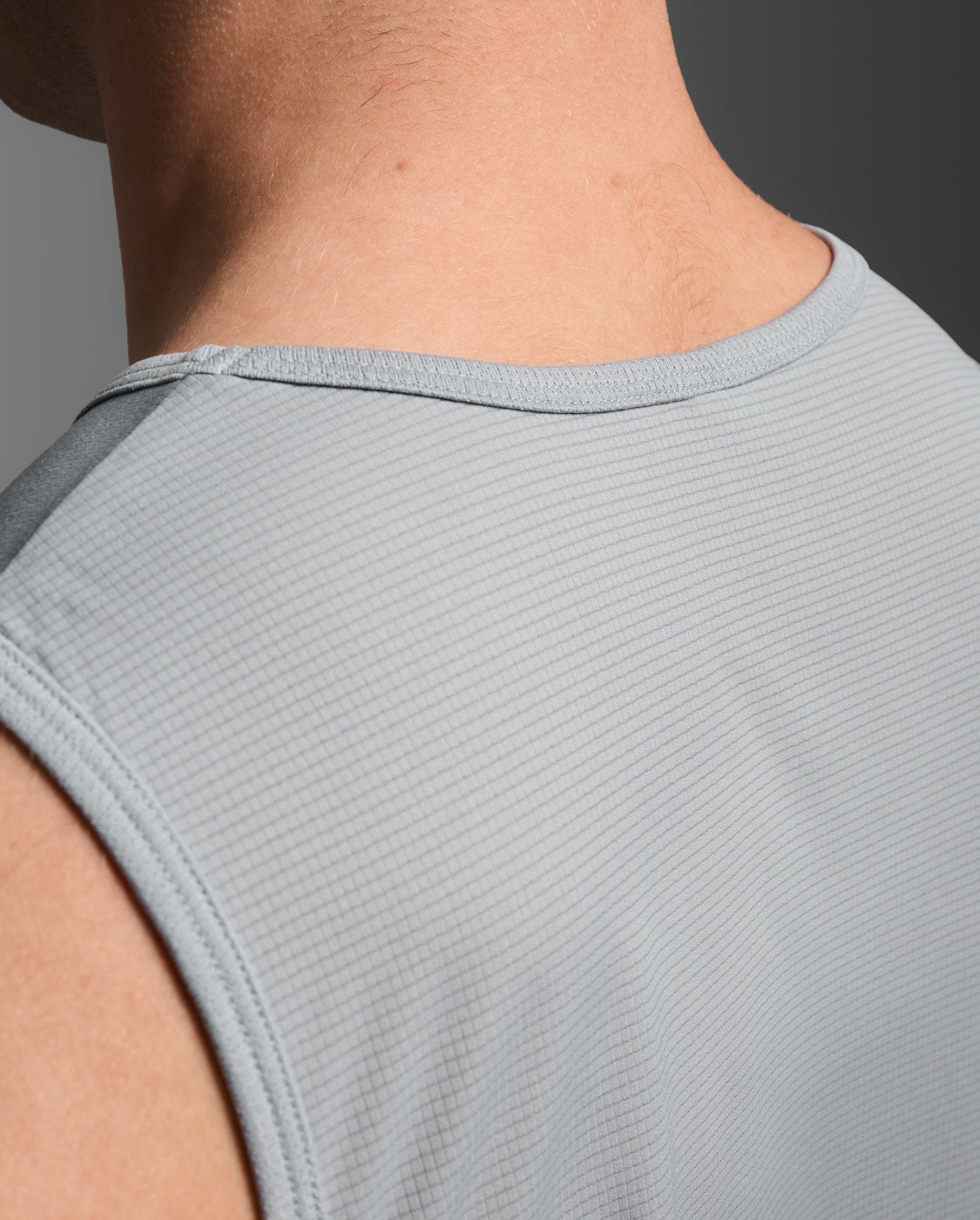 2xu-aero-tank-lauf-singlet-weathervane-herren image 8