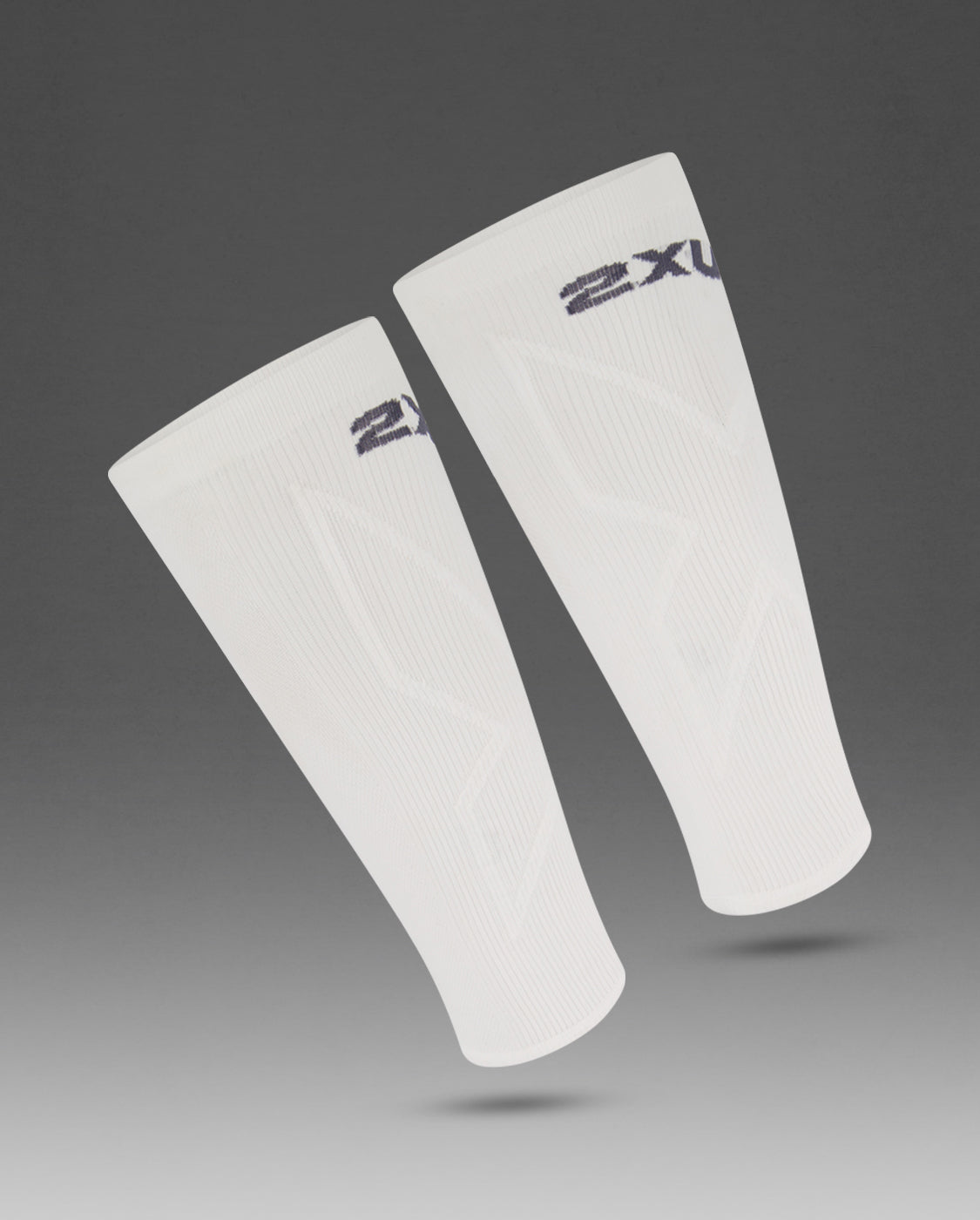 2xu-core-x-wadensleeves-kompression-wei-unisex image 1