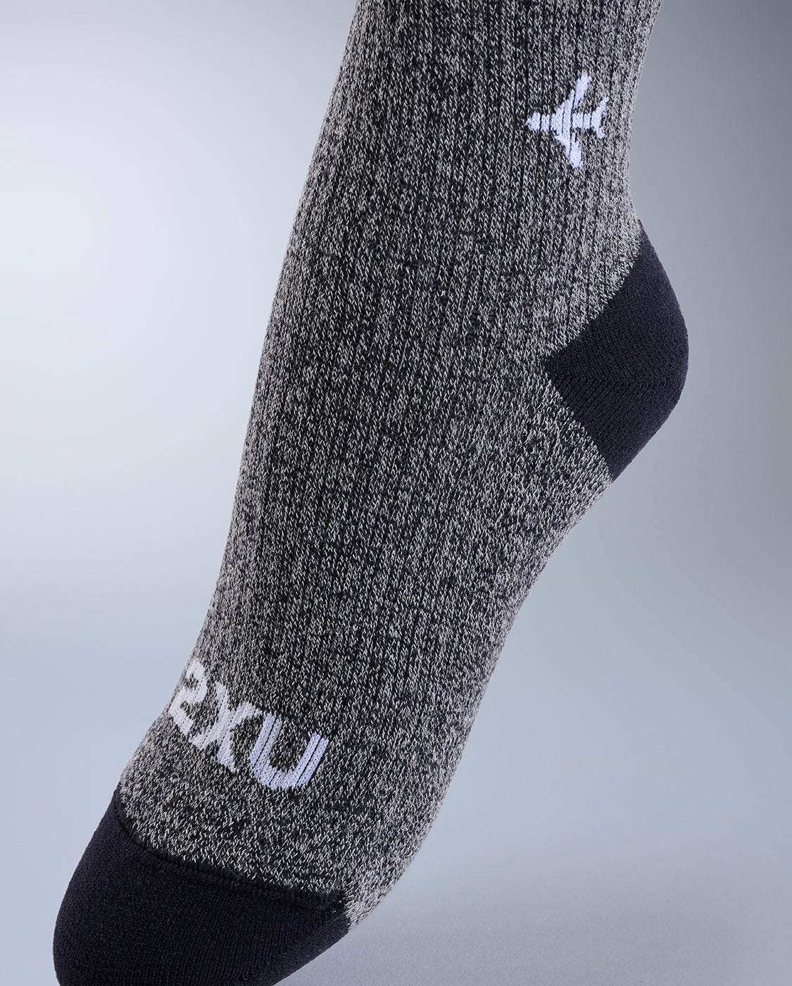 2xu-flight-kompressionssocken-grey-marle-white-bambus image 5