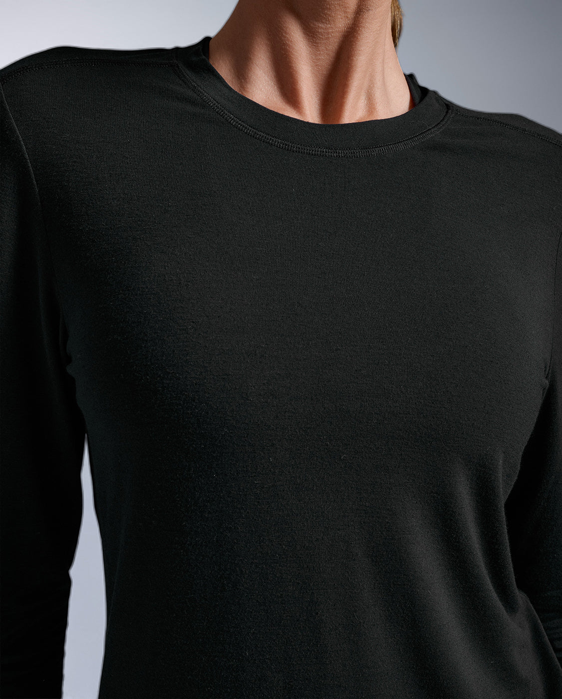 2xu-ignition-woll-longsleeve-damen-laufshirt-schwarz-warm image 6