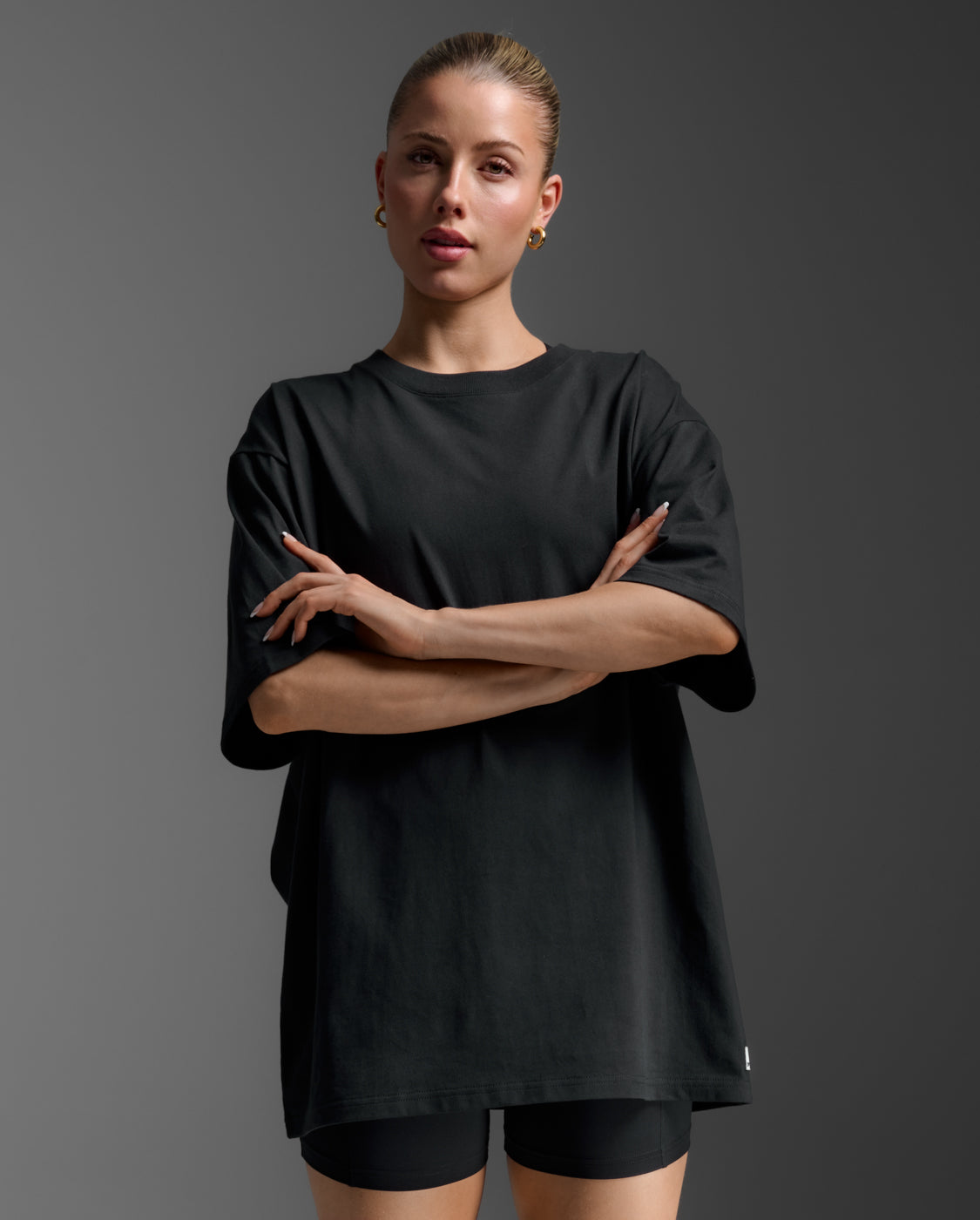 2xu-ez-oversized-organic-cotton-tee-t-shirt-schwarz-bio-baumwolle image 1