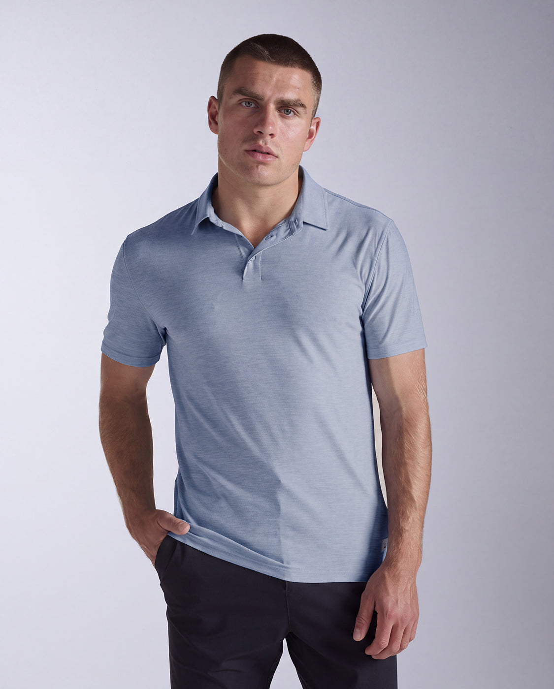 2xu-signature-soft-jersey-polo-herren-blue-shade-blue-shade-stretch image 1
