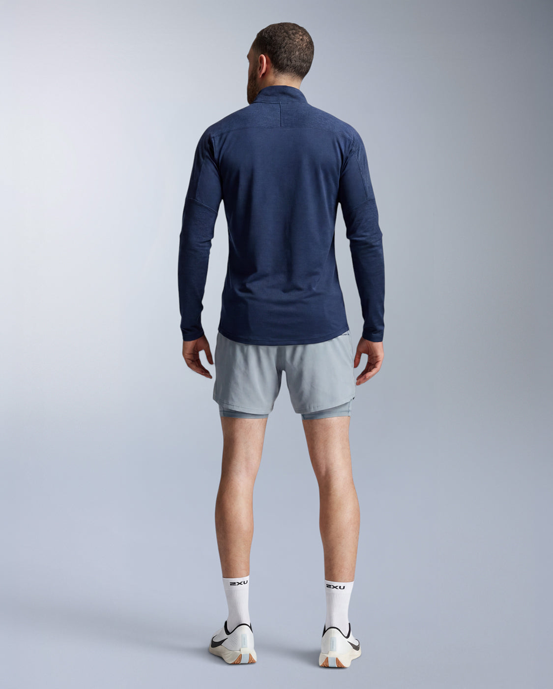 2xu-aero-1-2-zip-laufshirt-midnight-herren-slim image 3