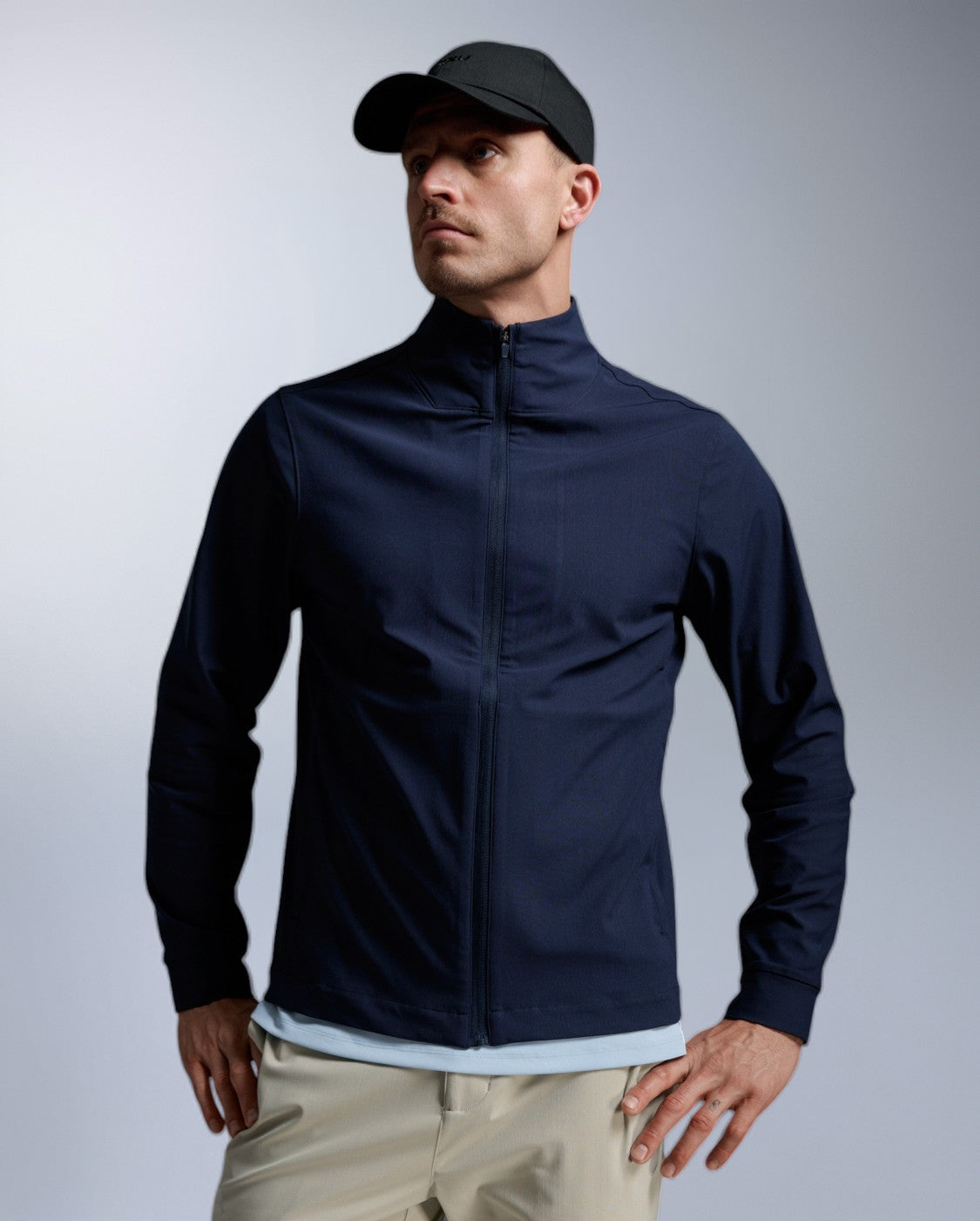 2xu-signature-hybrid-jacke-herren-midnight-stretch image 1