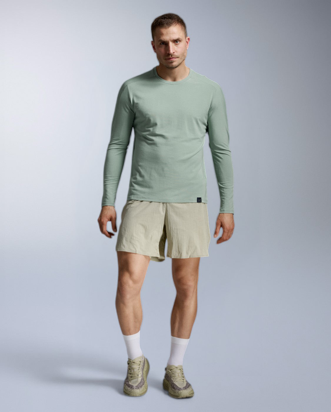 2xu-ignition-wool-long-sleeve-laufshirt-herren-eucalyptus image 5