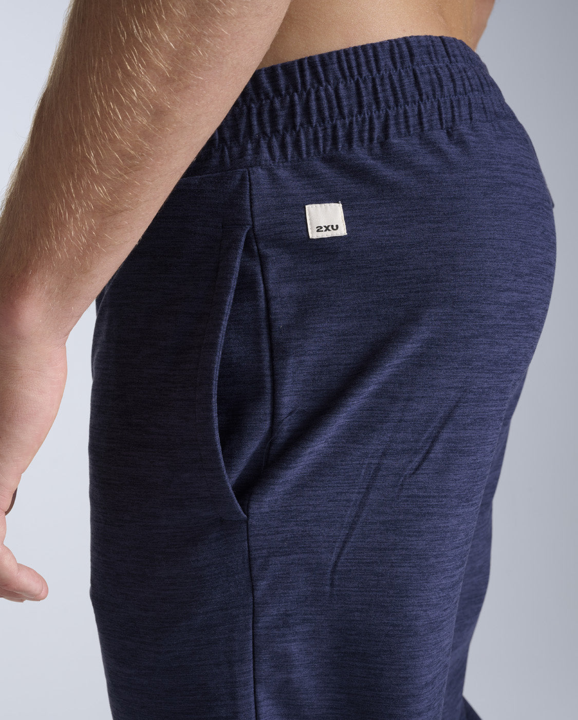 2xu-signature-jogger-trainingshose-herren-midnight image 4