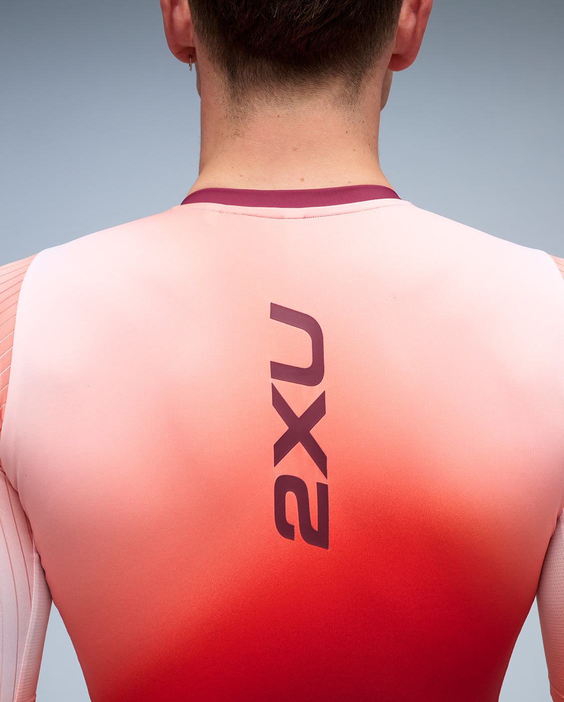 2xu-aero-sleeved-trisuit-herren-heatwave-triathlon image 3
