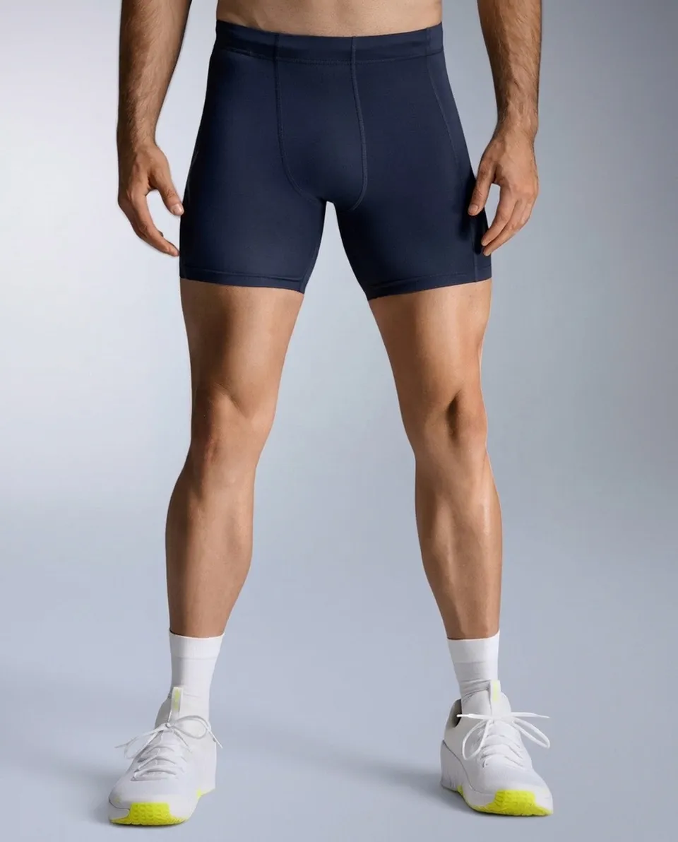 2xu-core-compression-1-2-shorts-herren-navy-pwx image 1