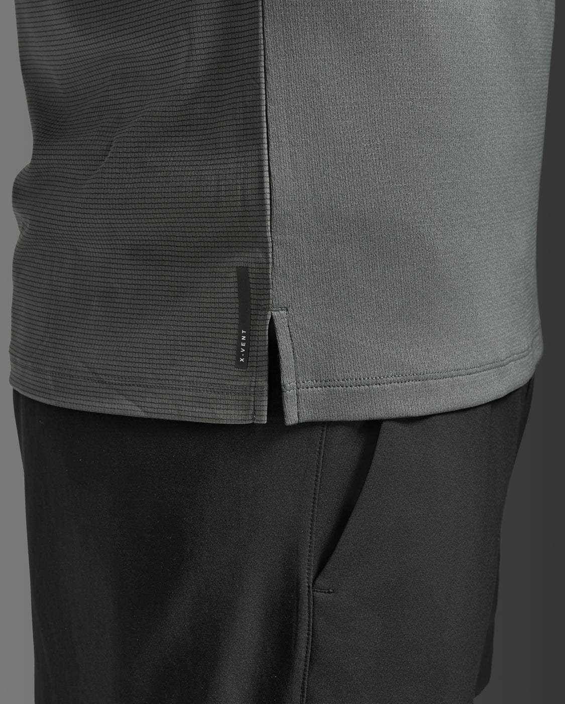 2xu-aero-long-sleeve-langarmshirt-herren-jupiter image 7