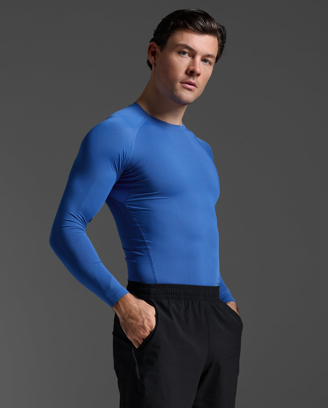 2xu-core-compression-longsleeve-herren-royal-blue image 3