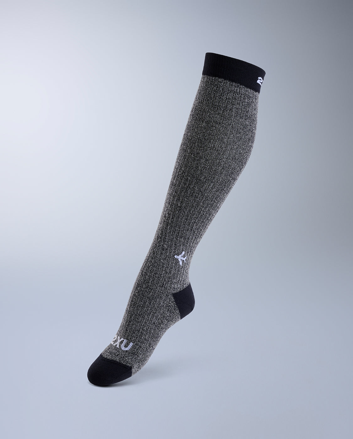 2xu-flight-kompressionssocken-grey-marle-white-bambus image 3