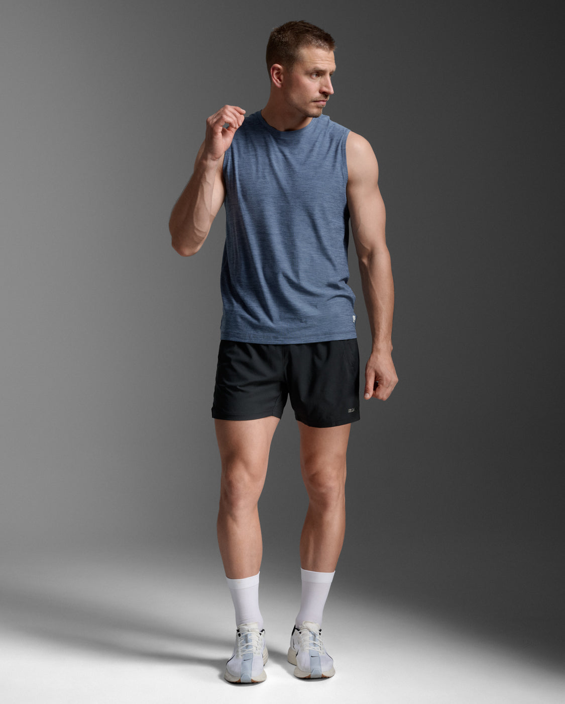 2xu-signature-tank-top-herren-indigo image 1