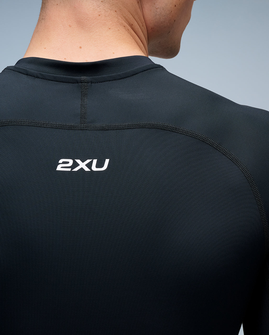 2xu-core-sleeved-trisuit-herren-schwarz-sprint-uv-schutz image 4