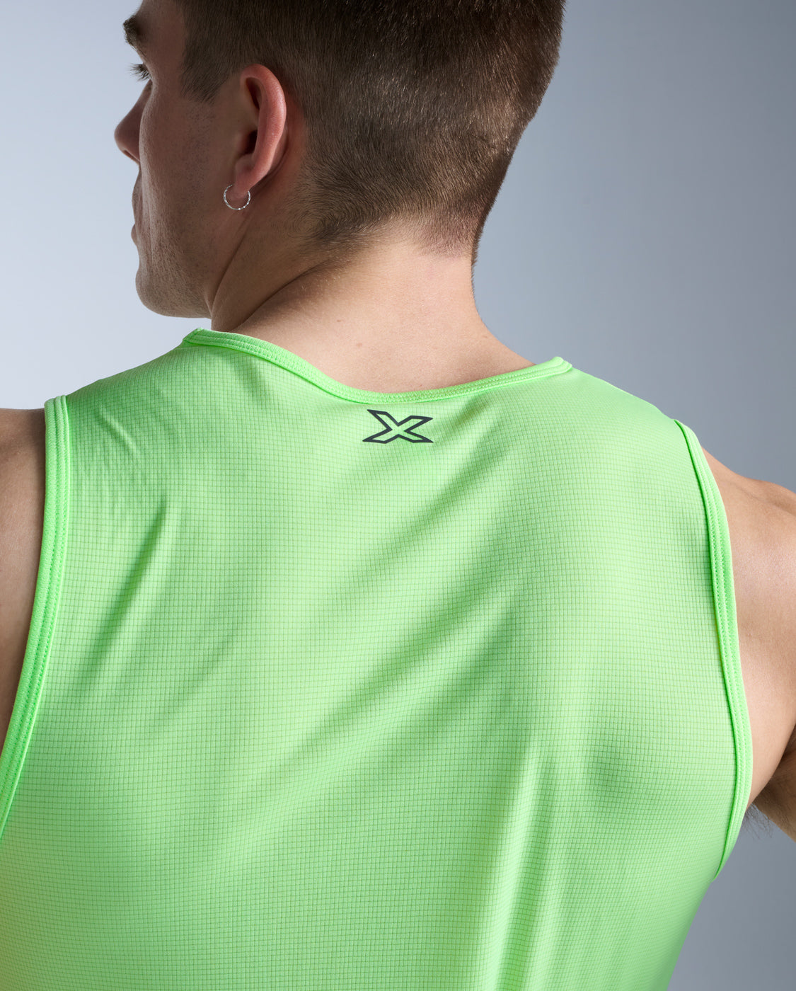 2xu-aero-tank-lauf-singlet-lime-zest-herren image 5