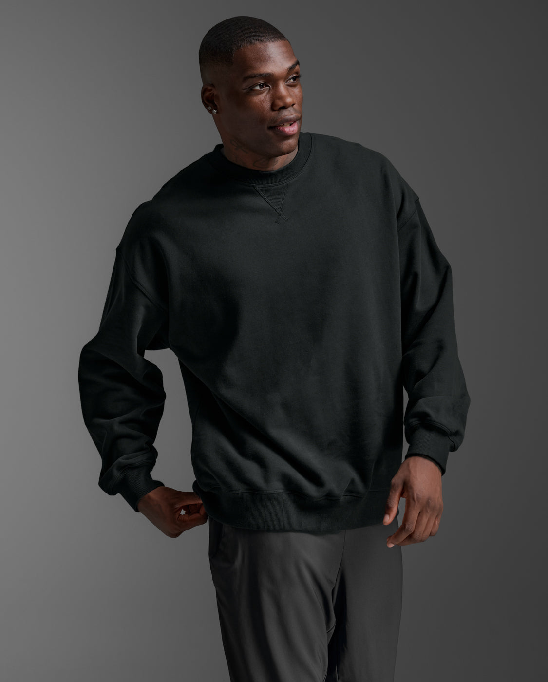 2xu-ez-oversized-organic-cotton-crew-sweatshirt-schwarz-bio image 3