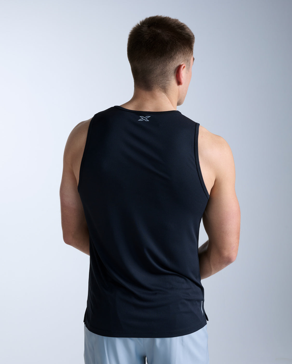 2xu-aero-tank-top-herren-schwarz-silber image 5