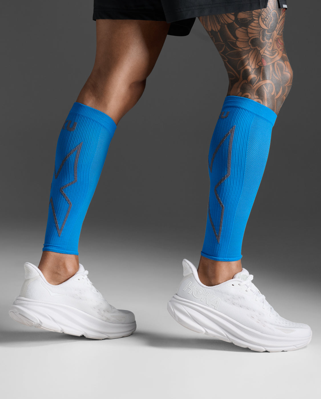 2xu-core-x-compression-calf-sleeves-wadenstulpen-blau image 1