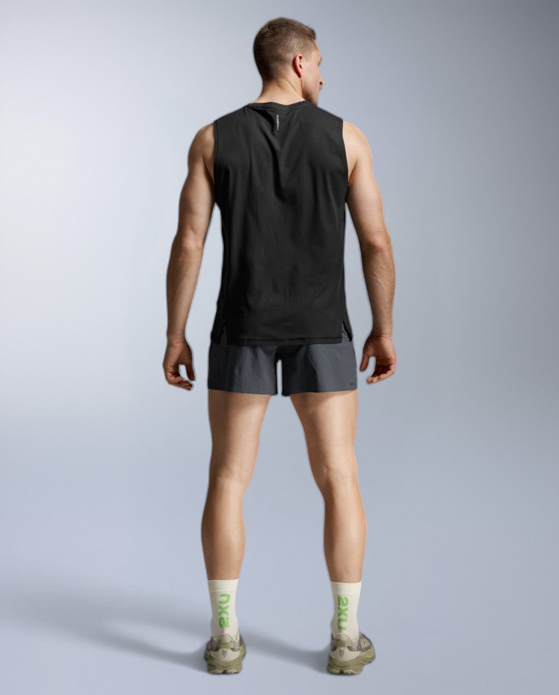 2xu-aero-trail-tank-top-herren-black-black-reflective-upf-50 image 6
