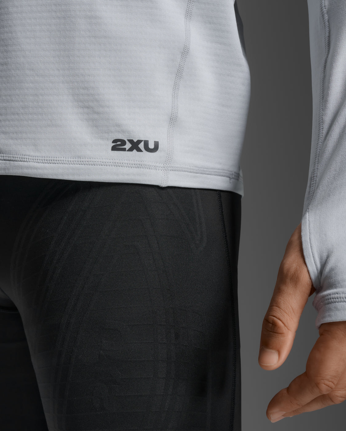 2xu-ignition-grid-base-layer-laufshirt-harbor-mist-thermo image 6