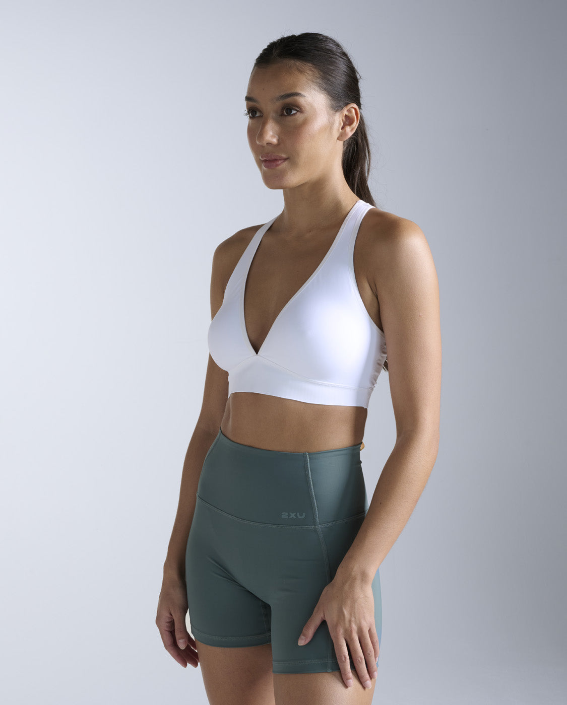 2xu-flex-feather-flex-cross-back-sport-bh-wei image 7
