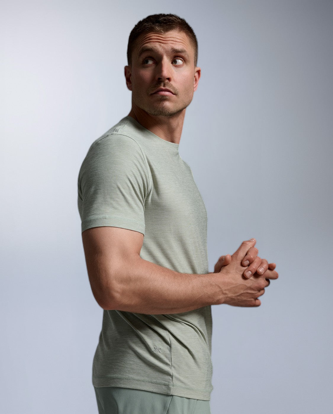 2xu-signature-tee-t-shirt-eucalyptus-herren-schnelltrocknend image 5