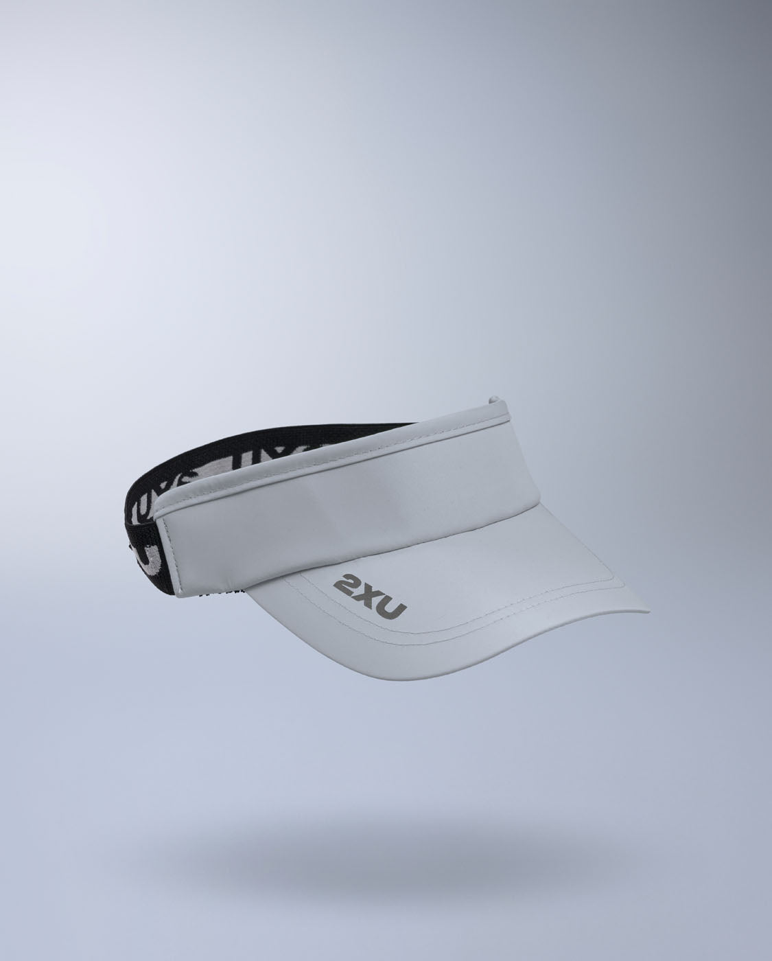 2xu-aero-performance-visor-laufvisor-weathervane-black image 1
