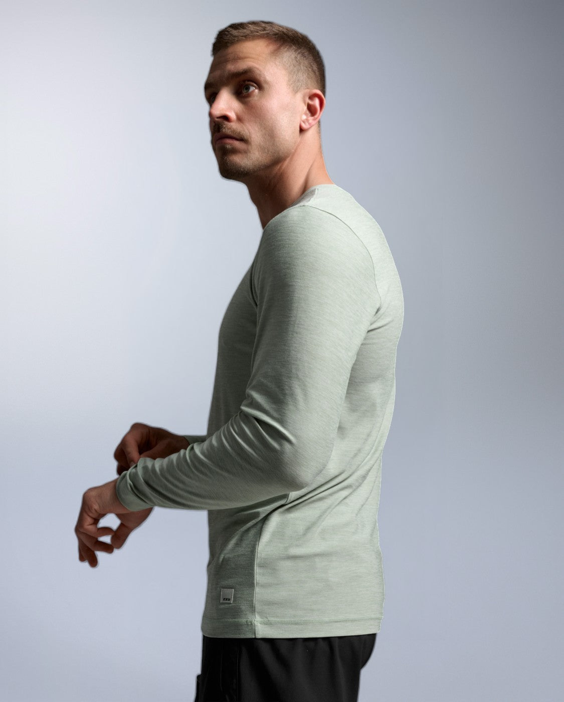 2xu-signature-long-sleeve-herren-eukalyptus-jersey image 7